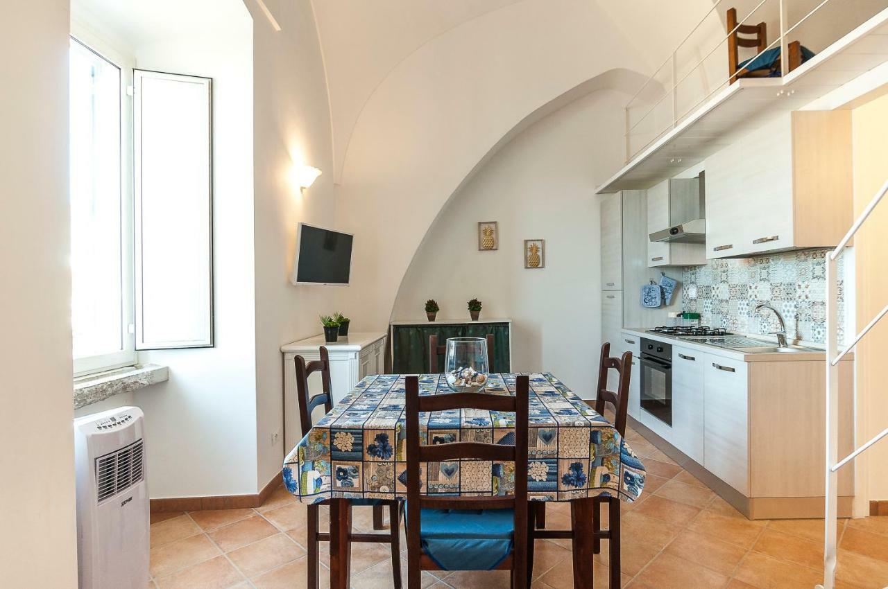 Casa Vacanza Madonnella 10 Sperlonga Exteriör bild